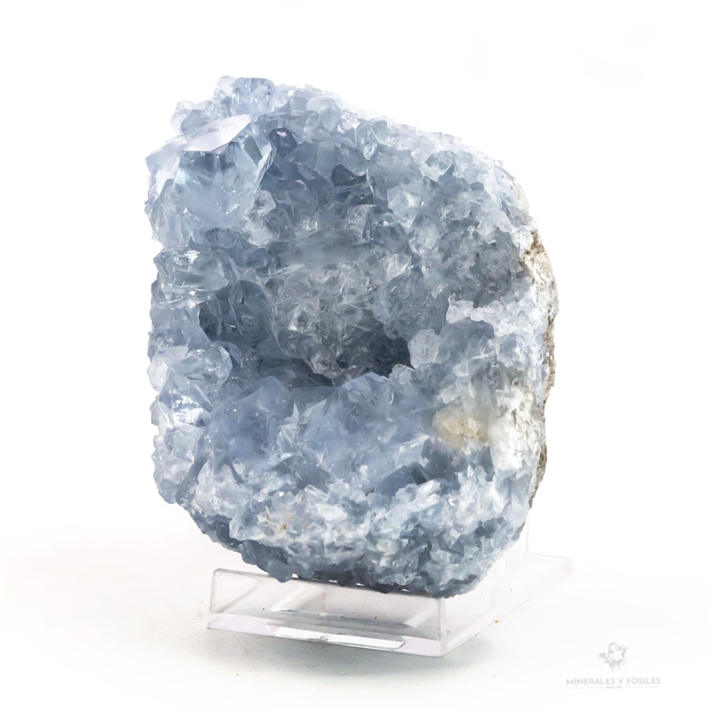 Cristales de celestina azul intenso